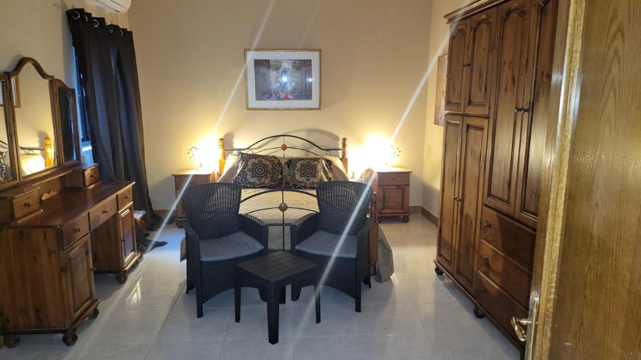 Lotus Apartment Hamrun Eksteriør billede